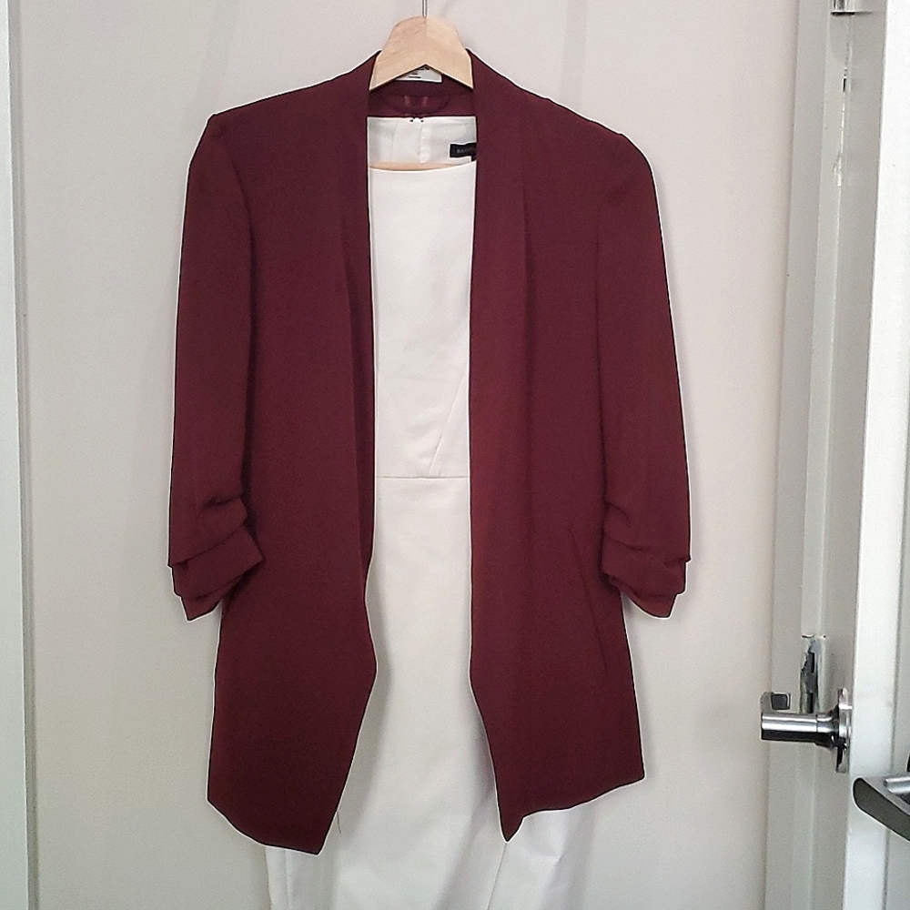 Aritzia Babaton Power Blazer 00